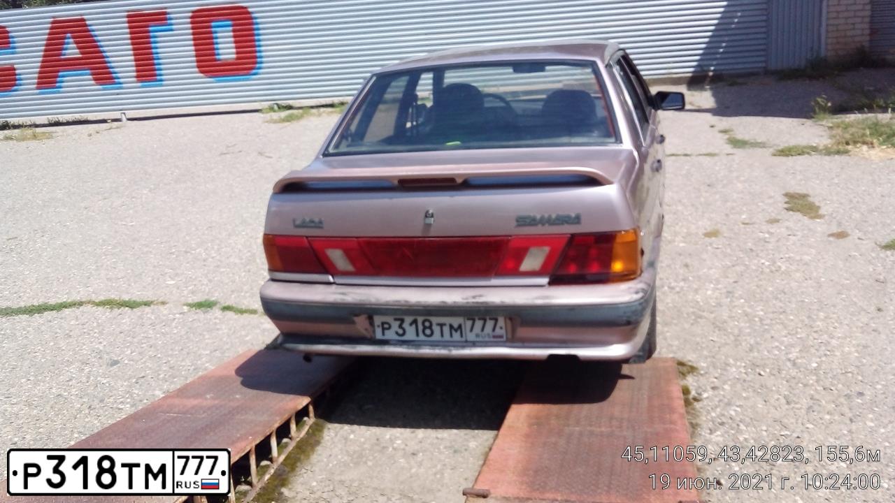 Фото автомобиля LADA 2115 SAMARA, 2000 — госномер М631ХТ150. Цвет: БЕЖЕВО-РОЗОВЫЙ