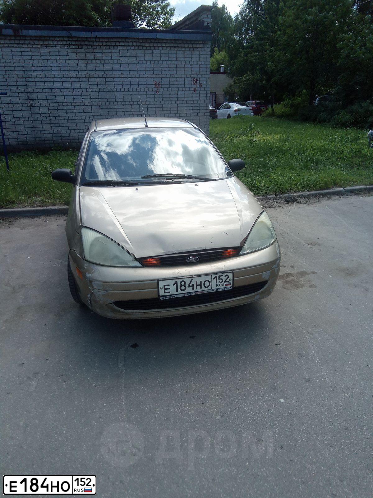 Фото автомобиля FORD FOCUS, 2002 — госномер В282ОВ152. Цвет: БЕЖЕВЫЙ