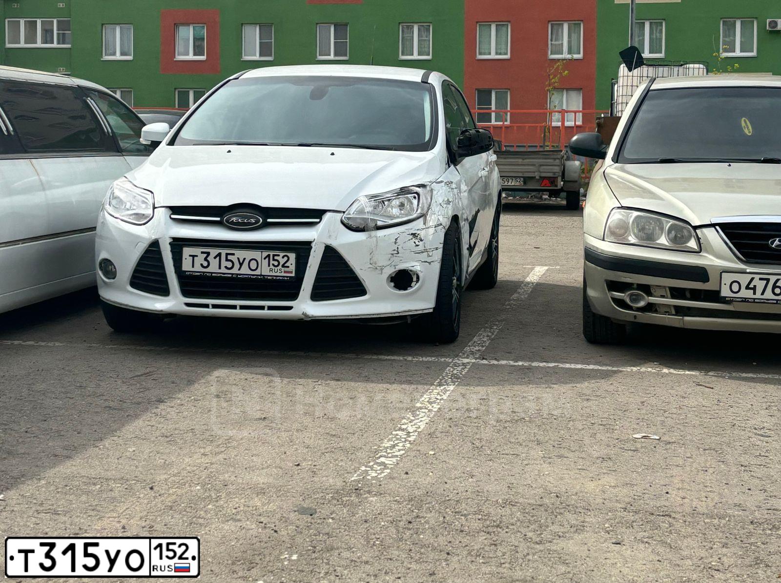 Фото автомобиля FORD FOCUS, 2013 — госномер В066АВ37. Цвет: Белый