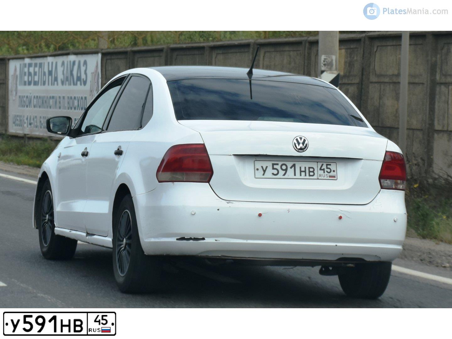 Фото автомобиля VOLKSWAGEN POLO, 2014 — госномер В049ЕХ76. Цвет: Белый