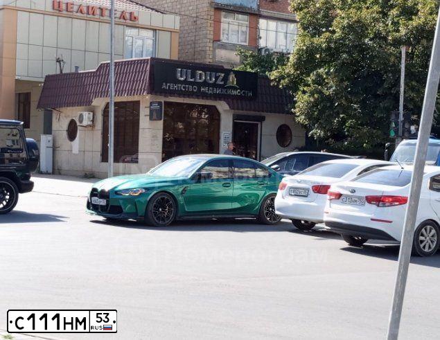 Фото автомобиля LADA 2114 SAMARA, 2007 — госномер С111НМ53. Цвет: ЧЕРНЫЙ