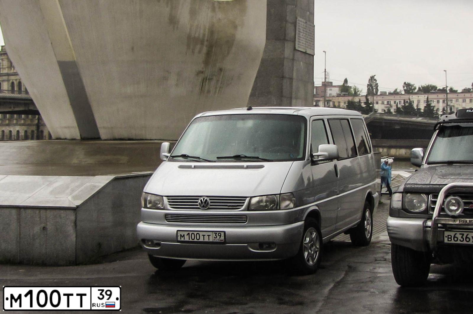 Фото автомобиля VOLKSWAGEN TRANSPORTER, 2002 — госномер М100ТТ39