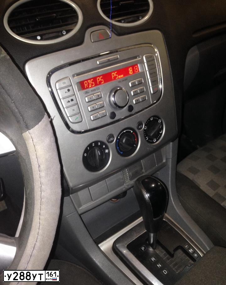 Фото автомобиля FORD FOCUS, 2008 — госномер Р893РА161. Цвет: ЧЕРНЫЙ