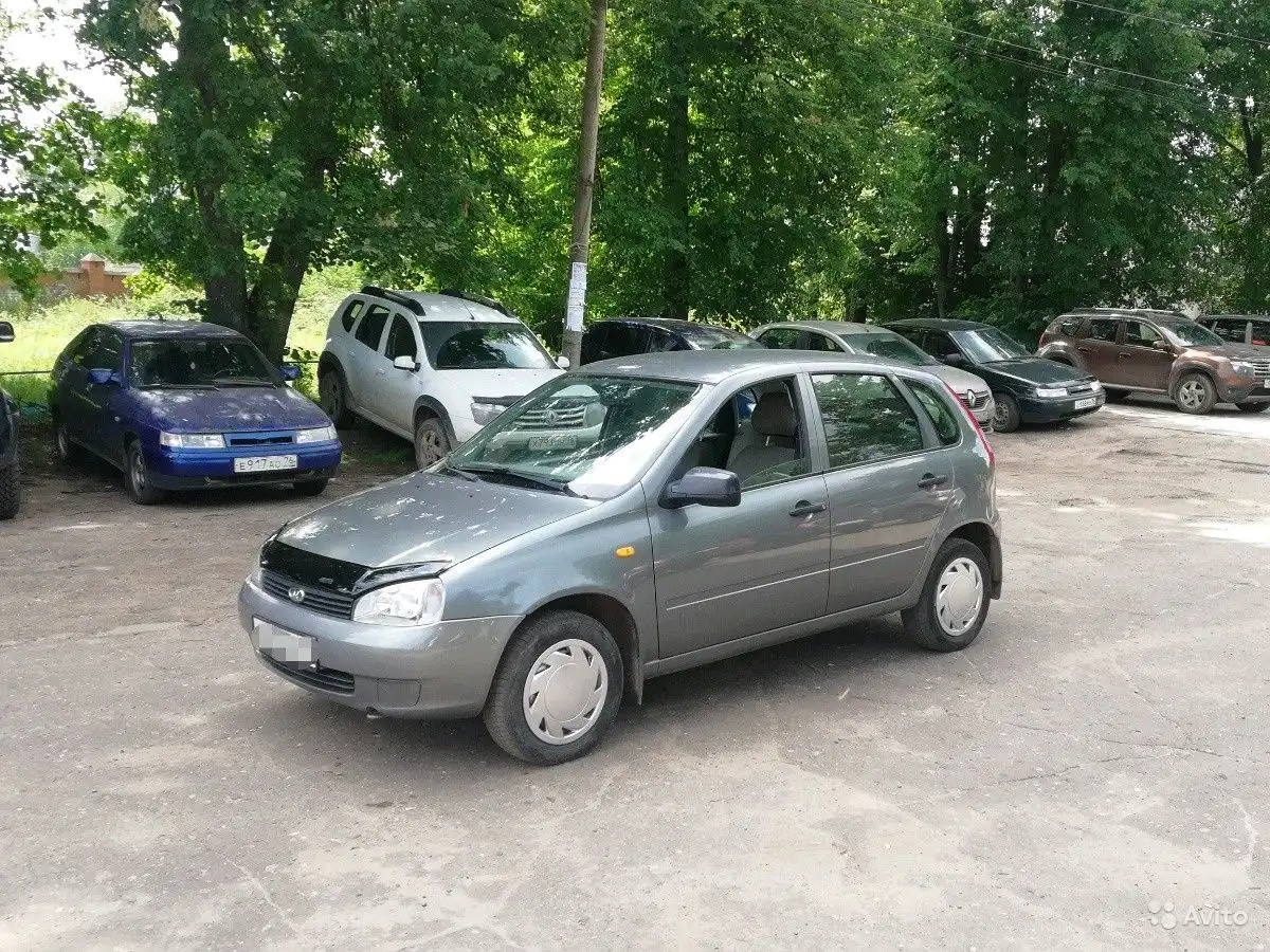 Фото автомобиля LADA 2112 LADA, 2003 — госномер В864ОМ37. Цвет: синий