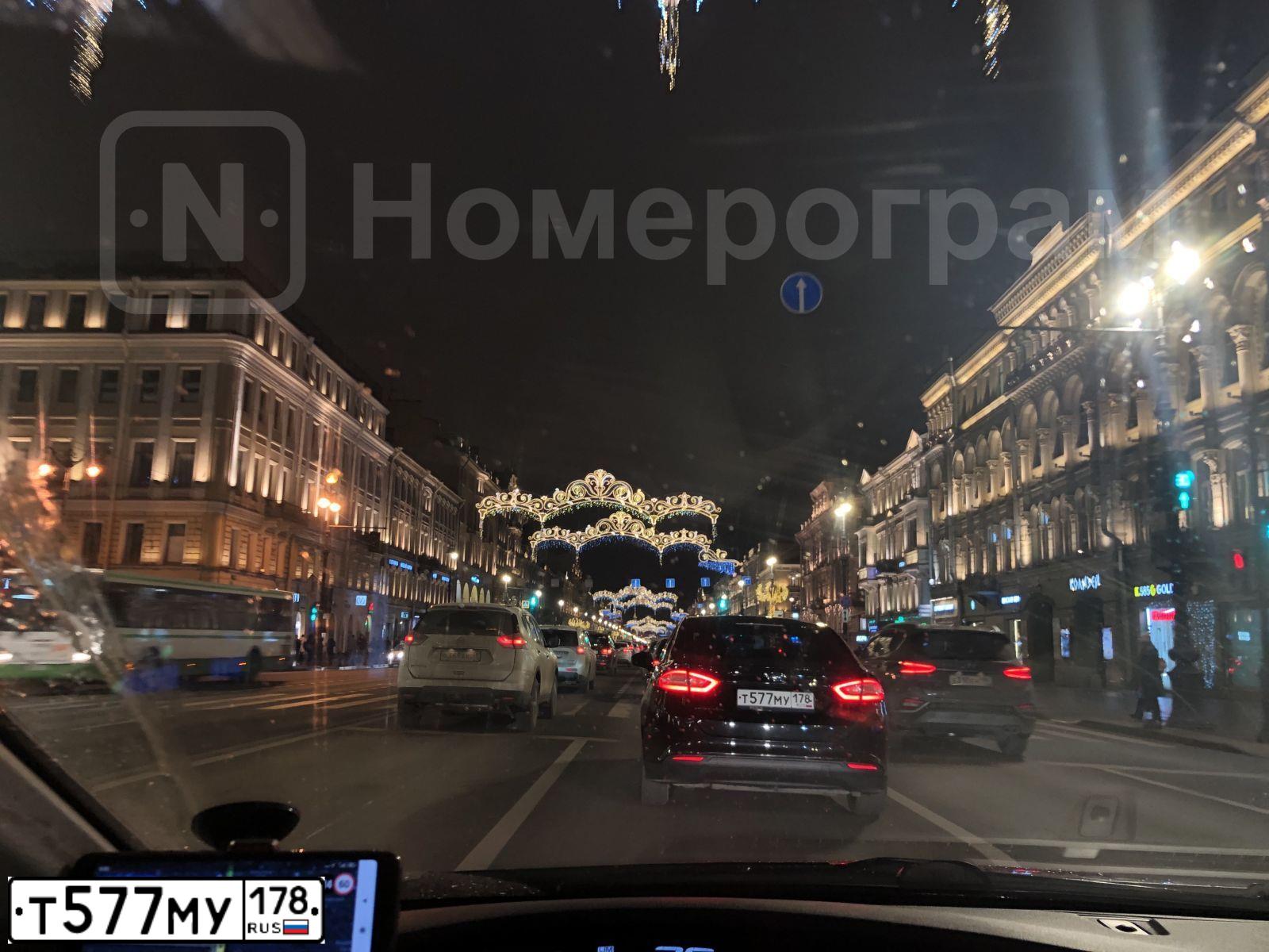 Фото автомобиля FORD MONDEO, 2015 — госномер М925АО198. Цвет: ЧЕРНЫЙ