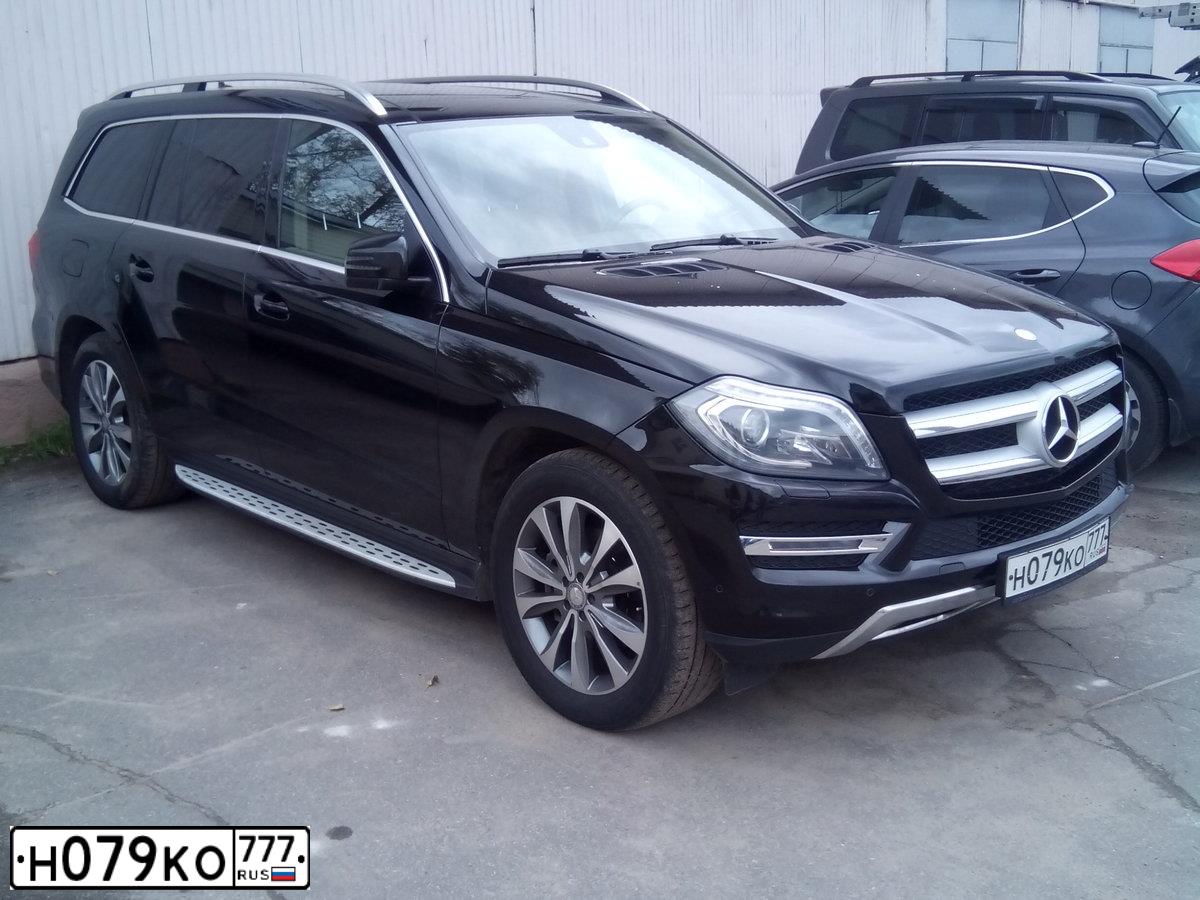 Фото автомобиля MERCEDES GL-KLASSE, 2014 — госномер Н079КО777. Цвет: ЧЕРНЫЙ