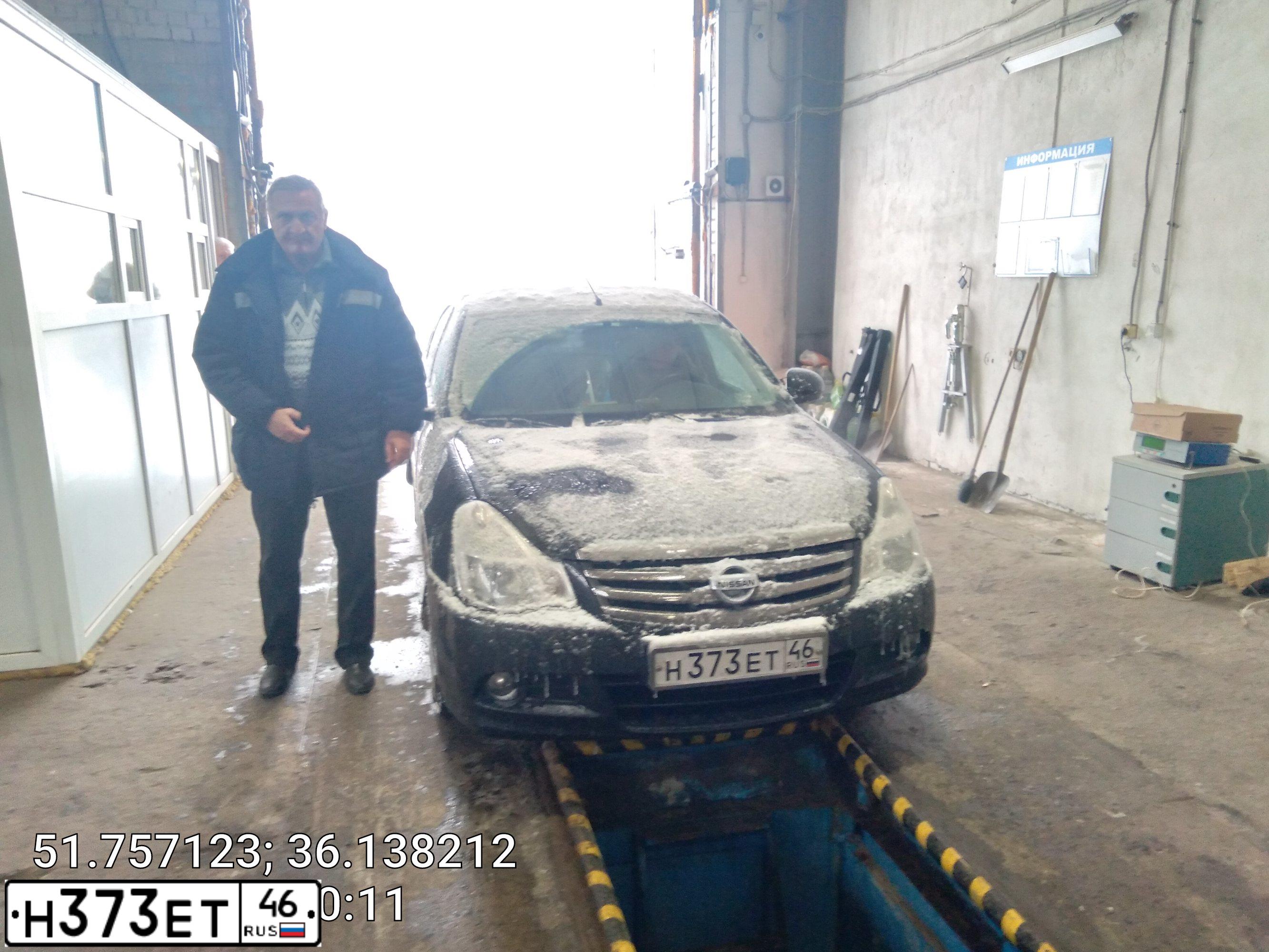 Фото автомобиля NISSAN ALMERA /AVTOVAZ/, 2013 — госномер Н373ЕТ46. Цвет: ЧЕРНЫЙ