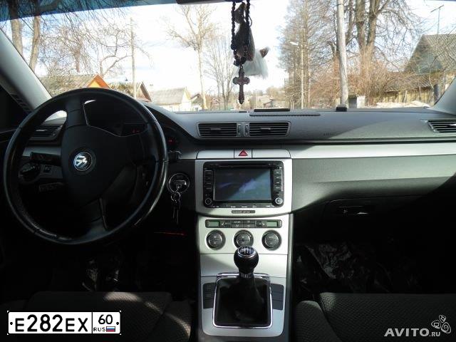 Фото автомобиля VOLKSWAGEN PASSAT, 2008 — госномер Р064МА60. Цвет: СЕРЫЙ
