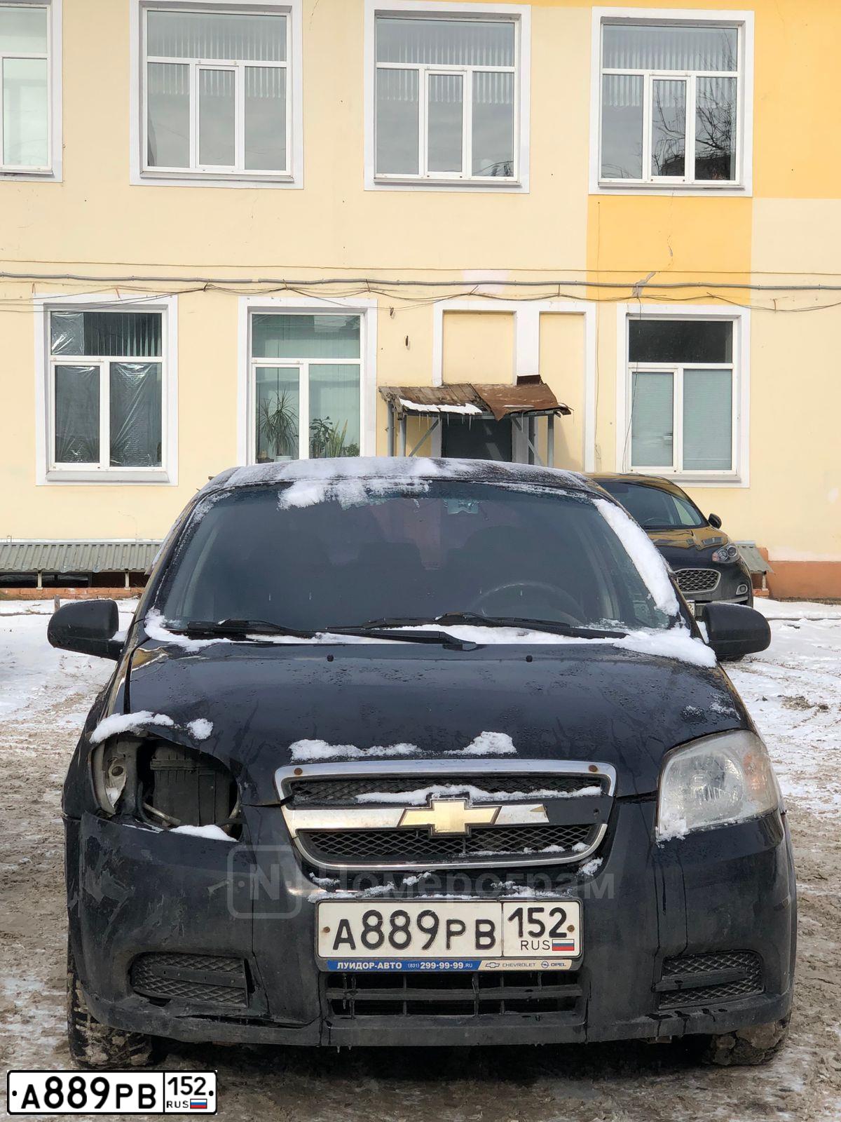 Фото автомобиля LADA 2108 SAMARA, 2000 — госномер Т489РА152. Цвет: СВЕТЛО-СЕРЫЙ