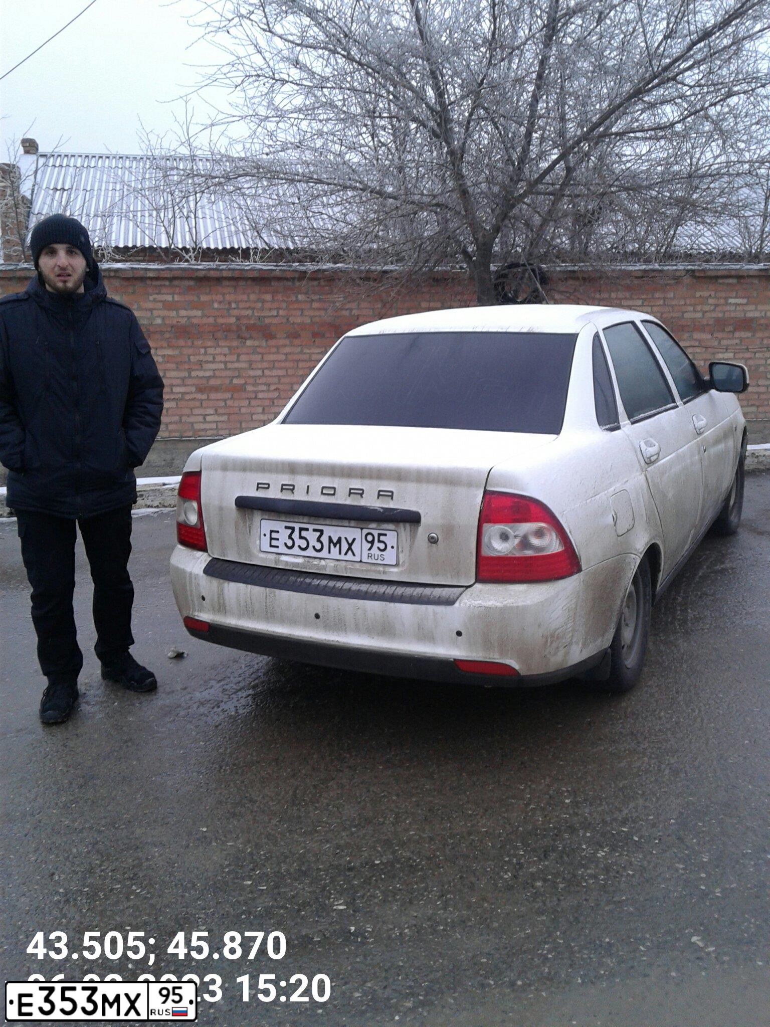 Фото автомобиля LADA 2170 PRIORA, 2013 — госномер С172РХ161. Цвет: Белый