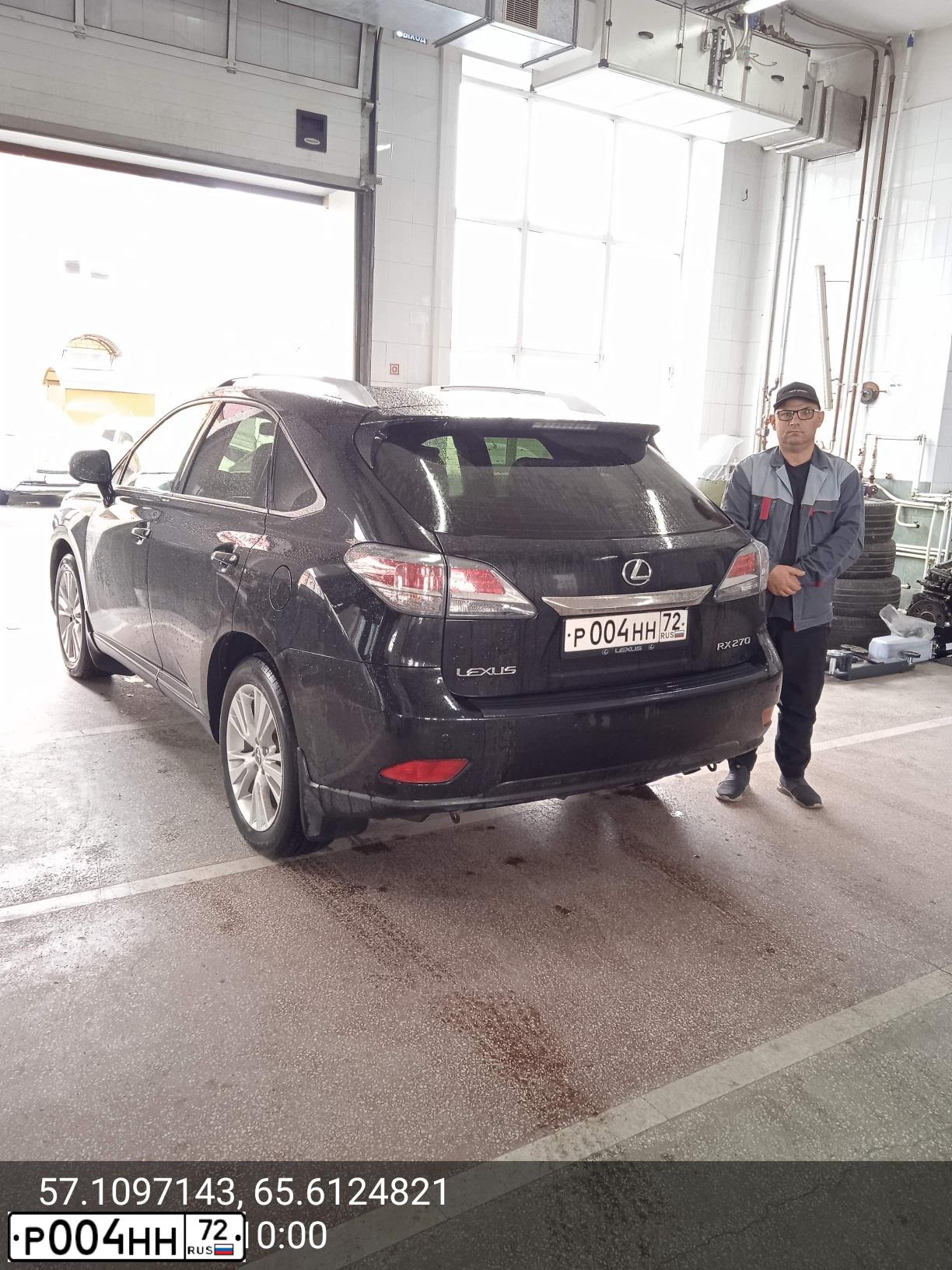 Фото автомобиля MITSUBISHI OUTLANDER, 2014 — госномер С106НТ72. Цвет: БЕЛЫЙ