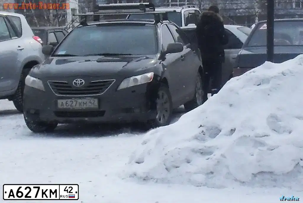 Фото автомобиля TOYOTA CAMRY, 2008 — госномер А627КМ42. Цвет: ЧЕРНЫЙ