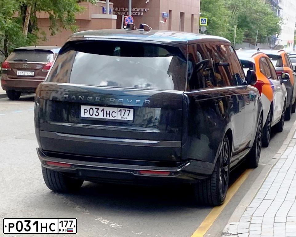 Фото автомобиля HYUNDAI GETZ, 2006 — госномер Р031НС177. Цвет: ТЕМНО-СЕРЫЙ