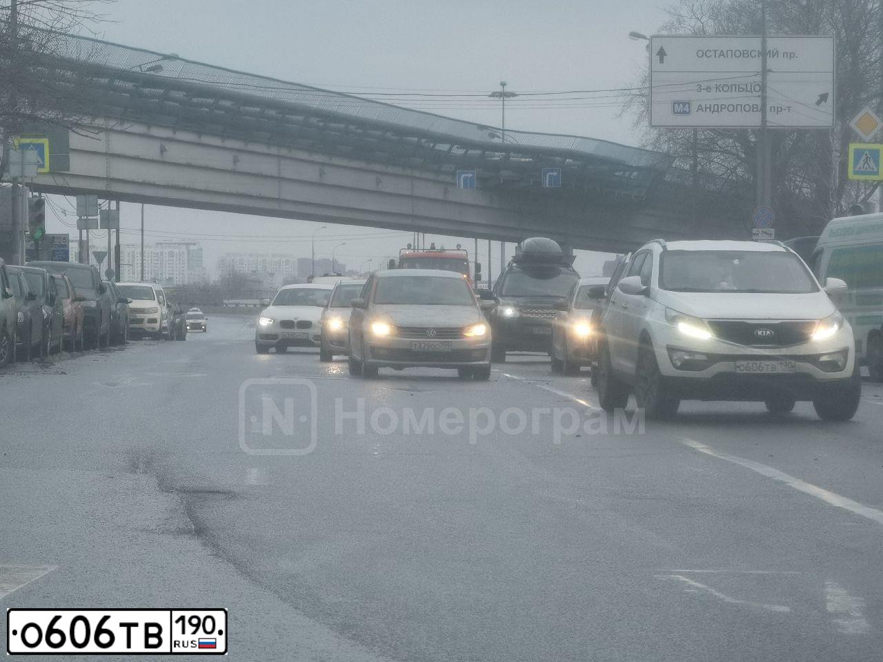 Фото автомобиля KIA SPORTAGE, 2012 — госномер О606ТВ190