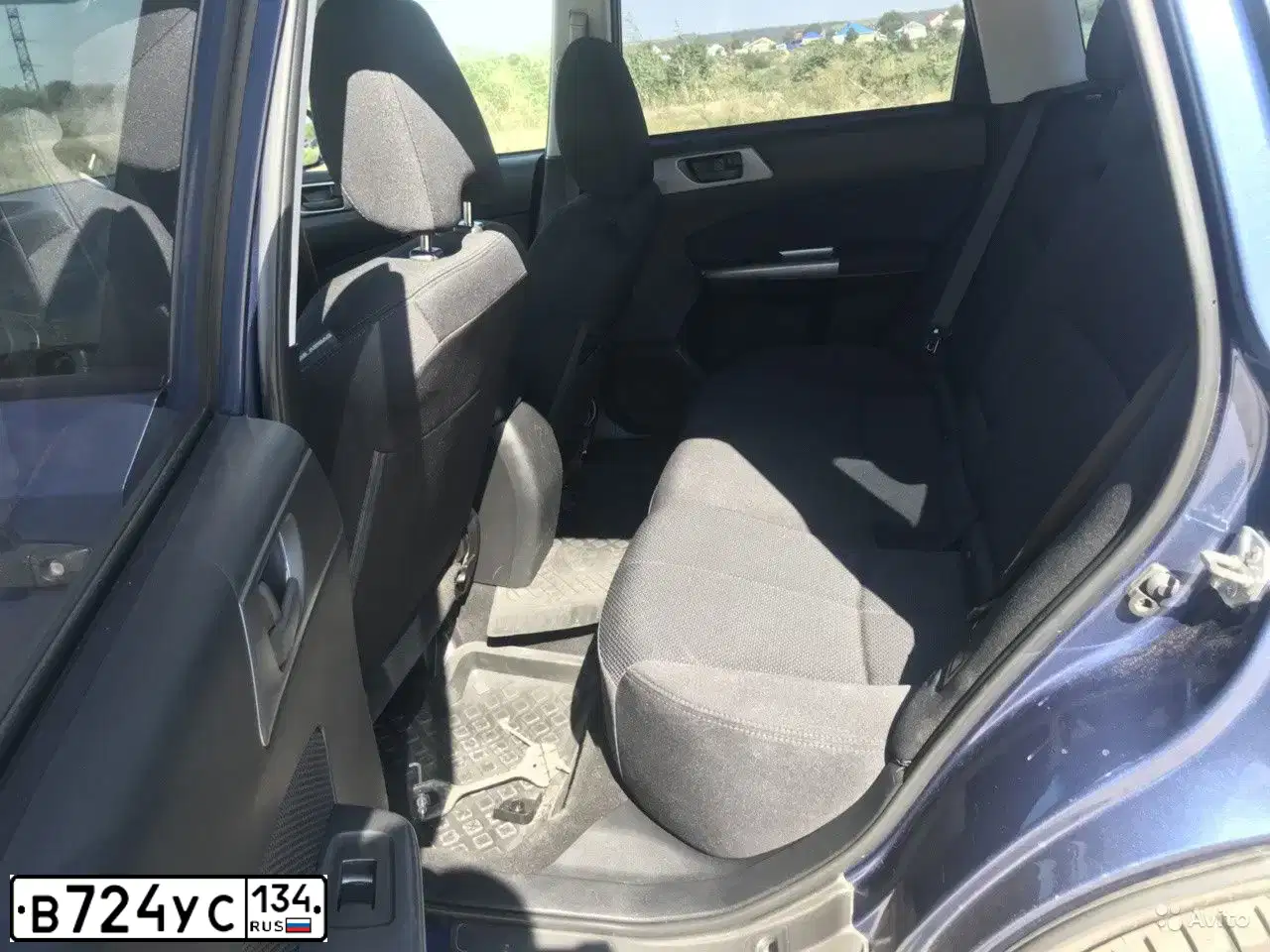Фото автомобиля SUBARU FORESTER, 2011 — госномер Е915ХВ178. Цвет: СИНИЙ