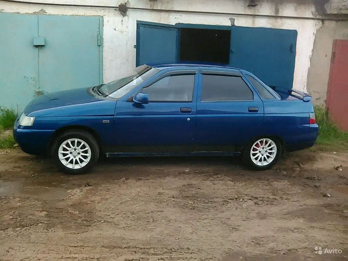 Фото автомобиля LADA 2110, 2001 — госномер У728РН716. Цвет: СЕРЕБРИСТЫЙ ЯРКО-СИНИЙ