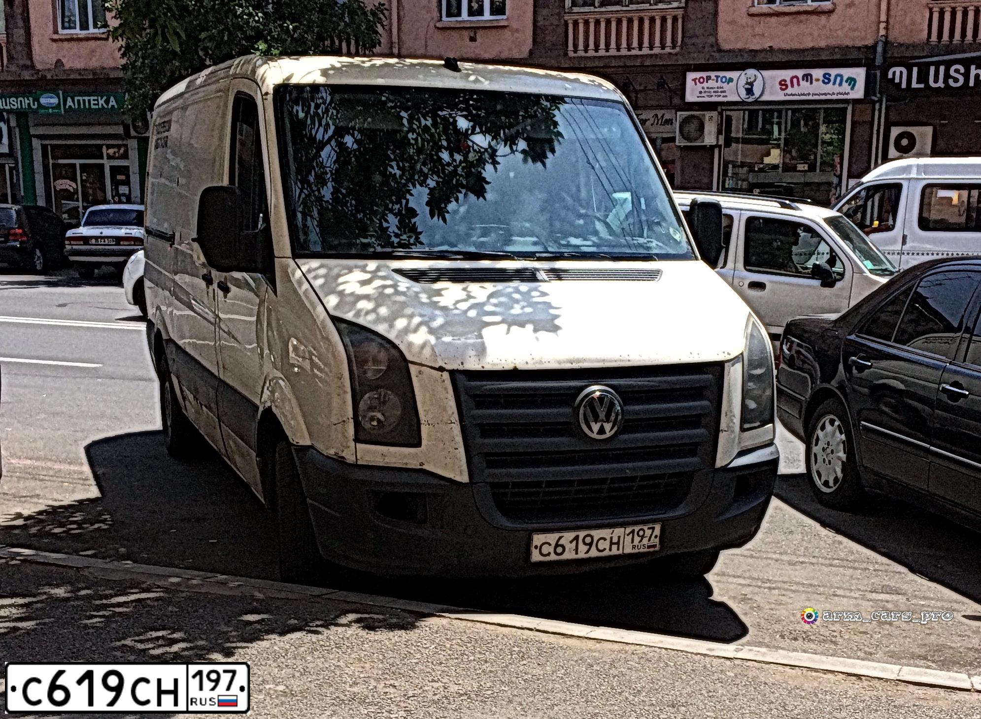 Фото автомобиля VOLKSWAGEN CRAFTER, 2008 — госномер С619СН197. Цвет: БЕЛЫЙ