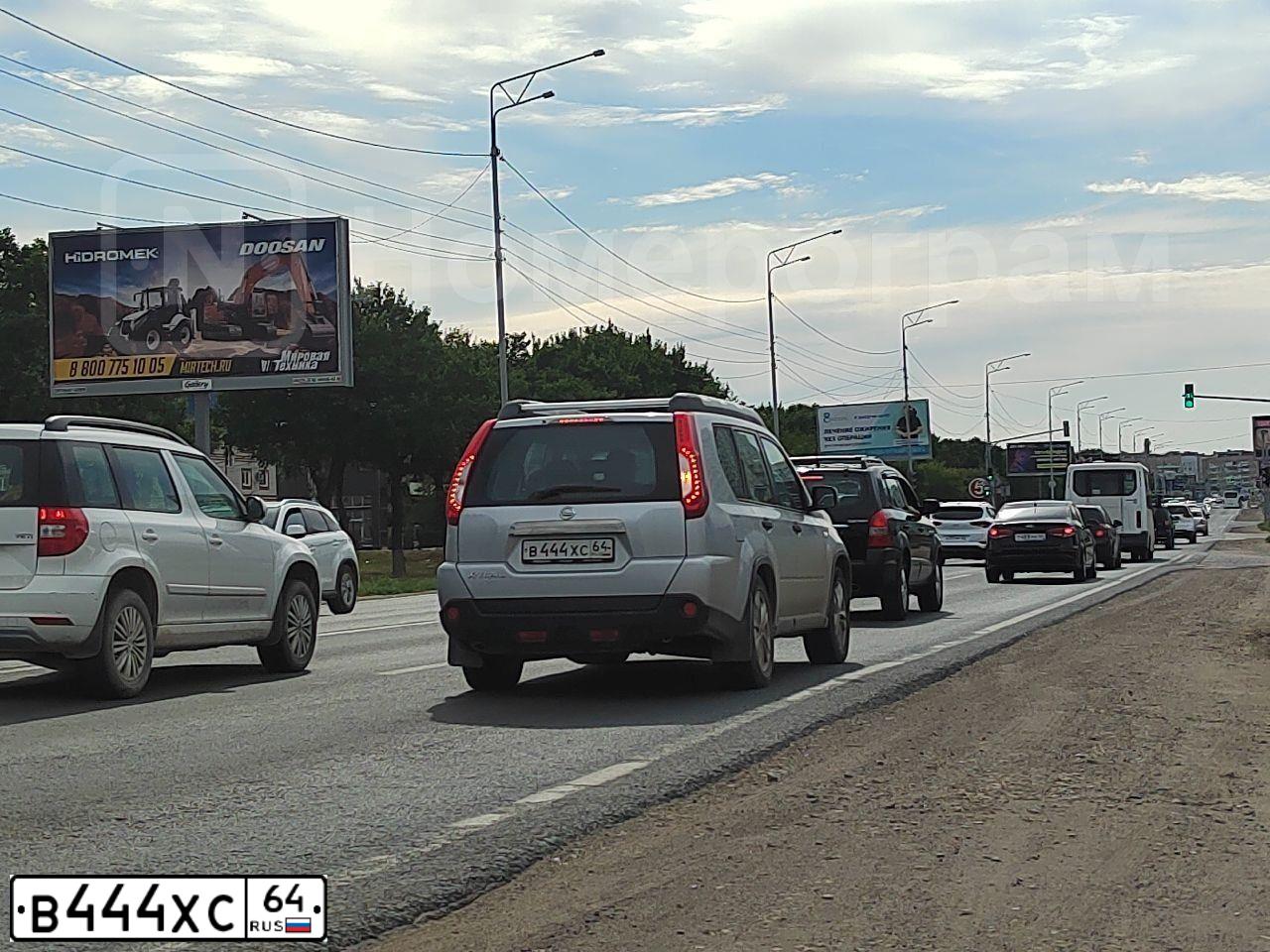 Фото автомобиля NISSAN X-TRAIL, 2012 — госномер М551СВ164