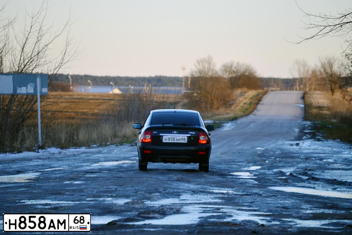 Фото автомобиля LADA 2172 PRIORA, 2011 — госномер Н858АМ68. Цвет: СИНЕ-ЧЕРНЫЙ