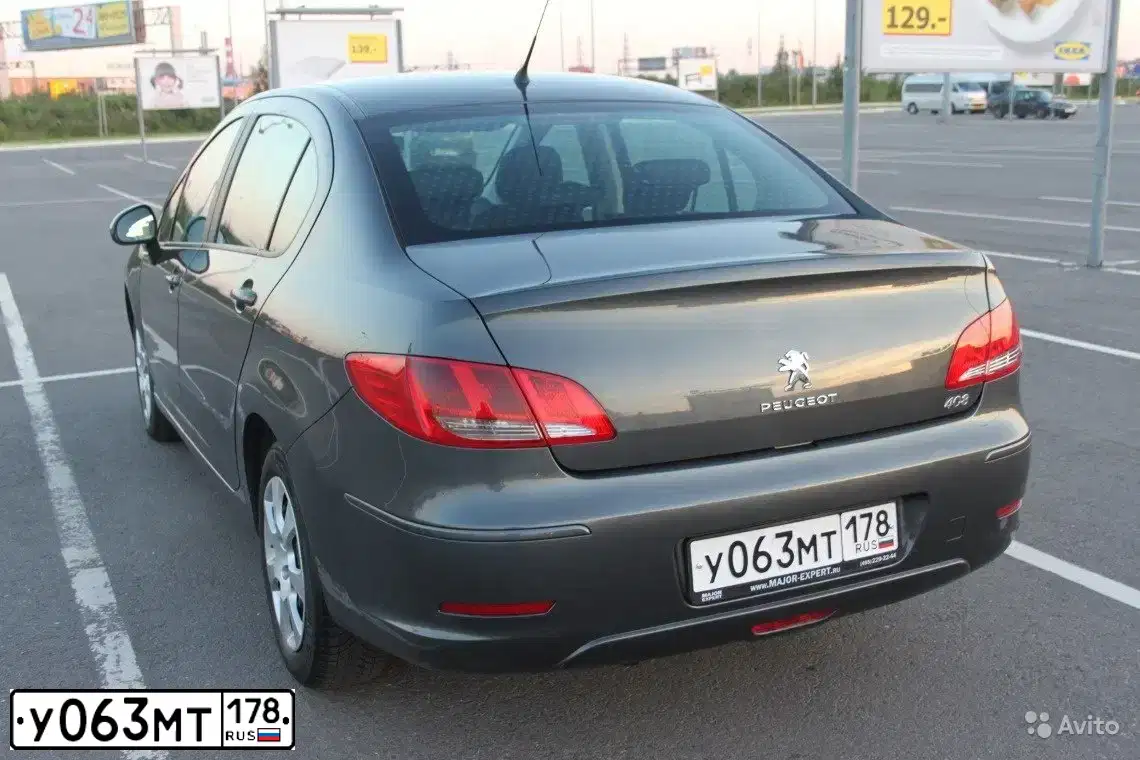 Фото автомобиля PEUGEOT 408, 2012 — госномер А240КА147. Цвет: ТЕМНО-СЕРЫЙ