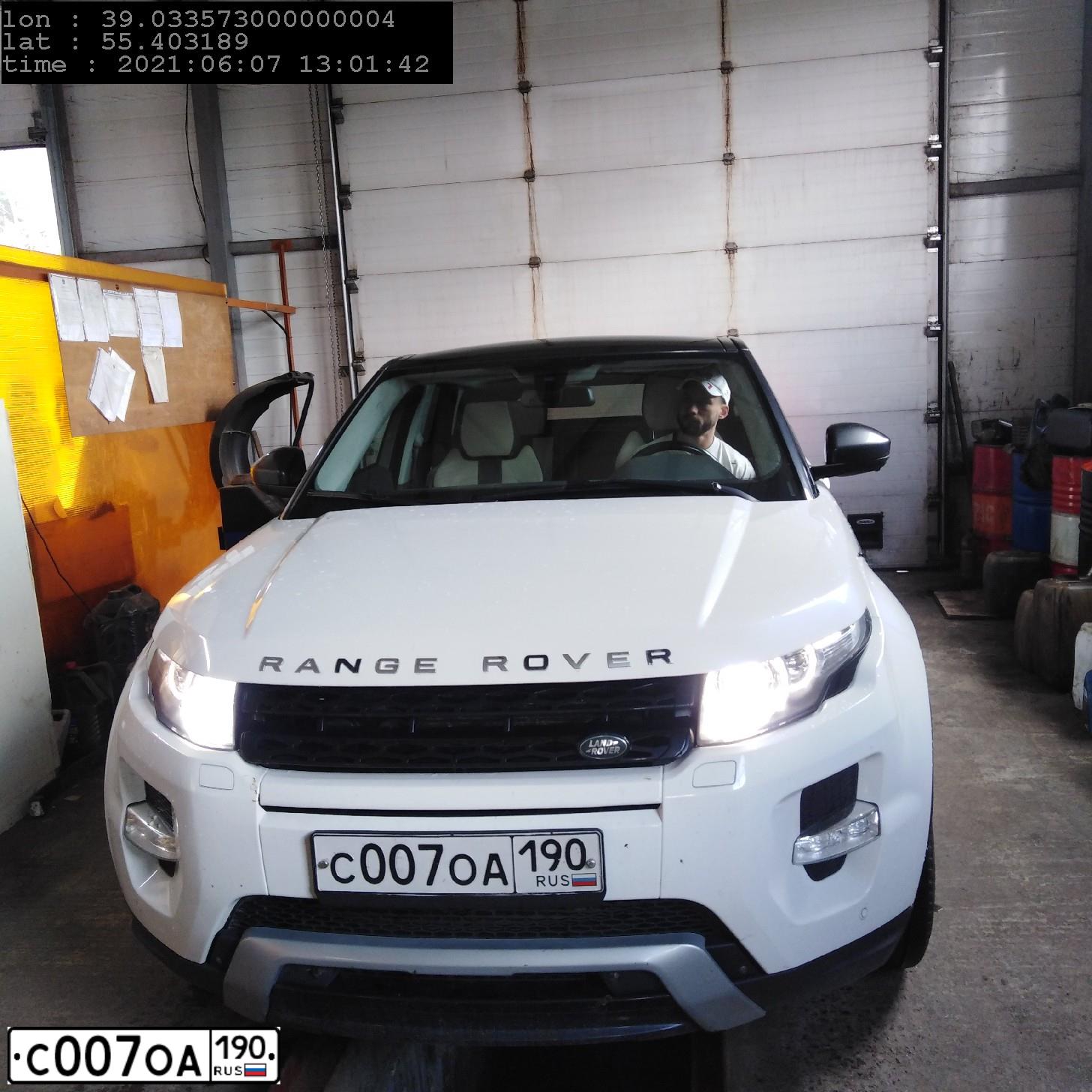 Фото автомобиля LADA 2105, 1995 — госномер С007ОА190. Цвет: КРАСНЫЙ