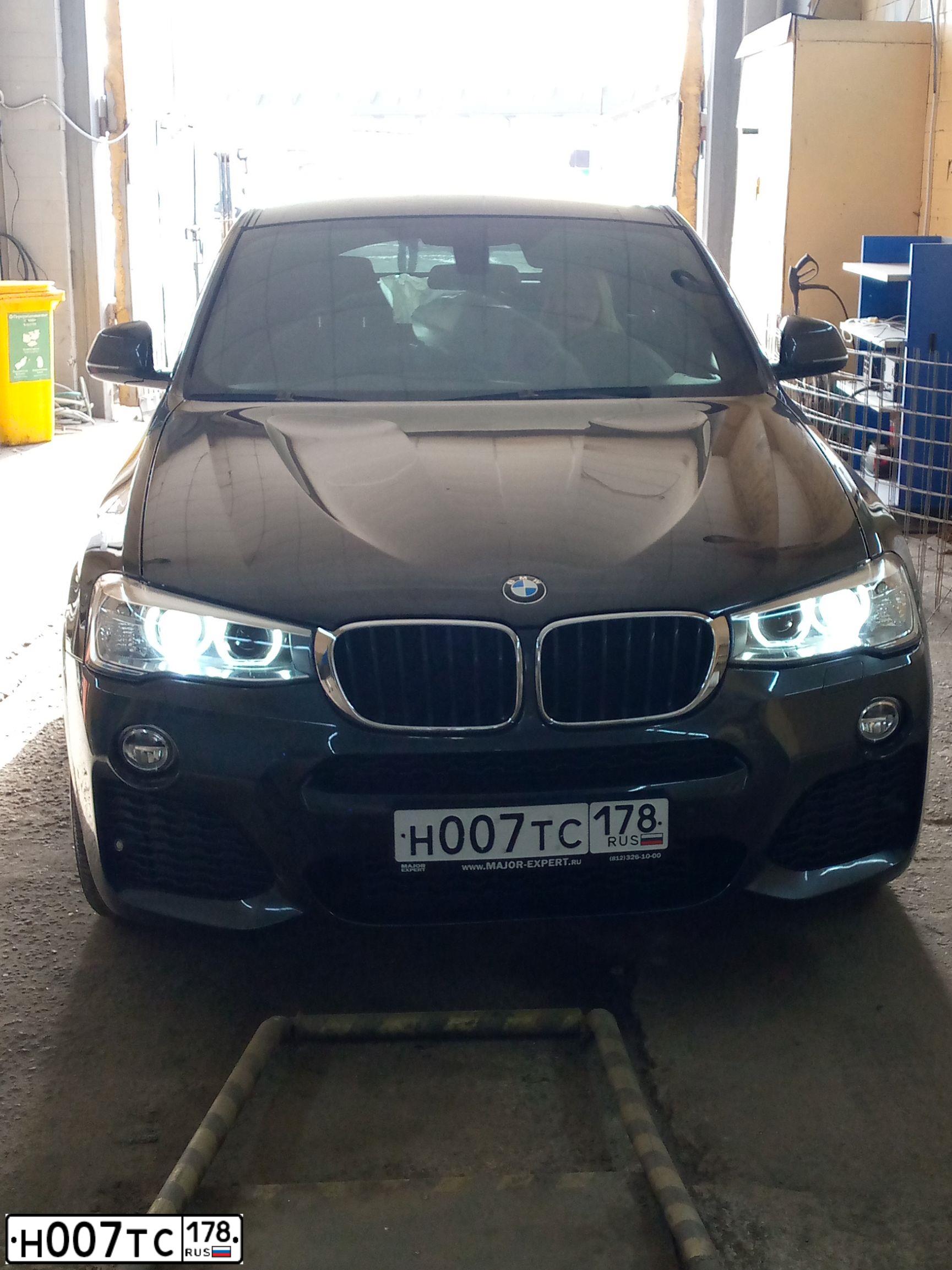 Фото автомобиля MITSUBISHI OUTLANDER, 2012 — госномер Н007ТС178. Цвет: ЧЕРНЫЙ