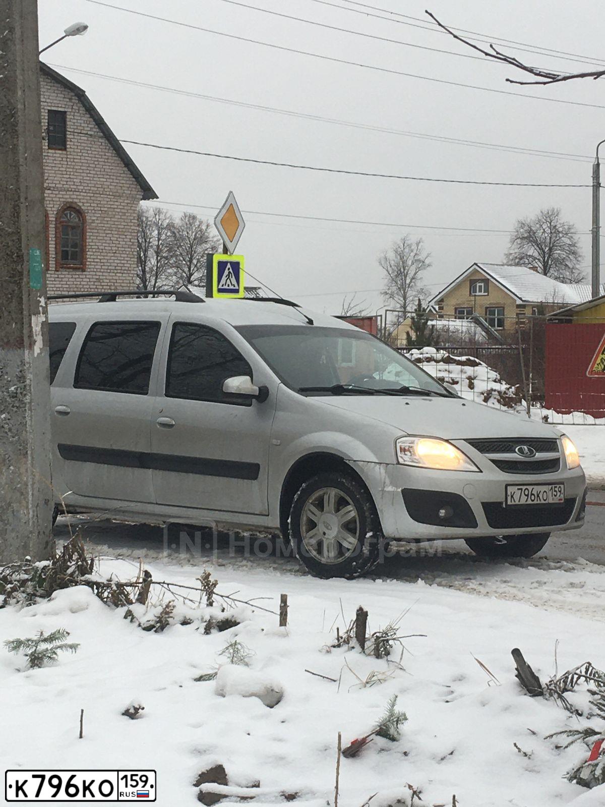 Фото автомобиля LADA LARGUS, 2015 — госномер К796КО159. Цвет: Серебристый