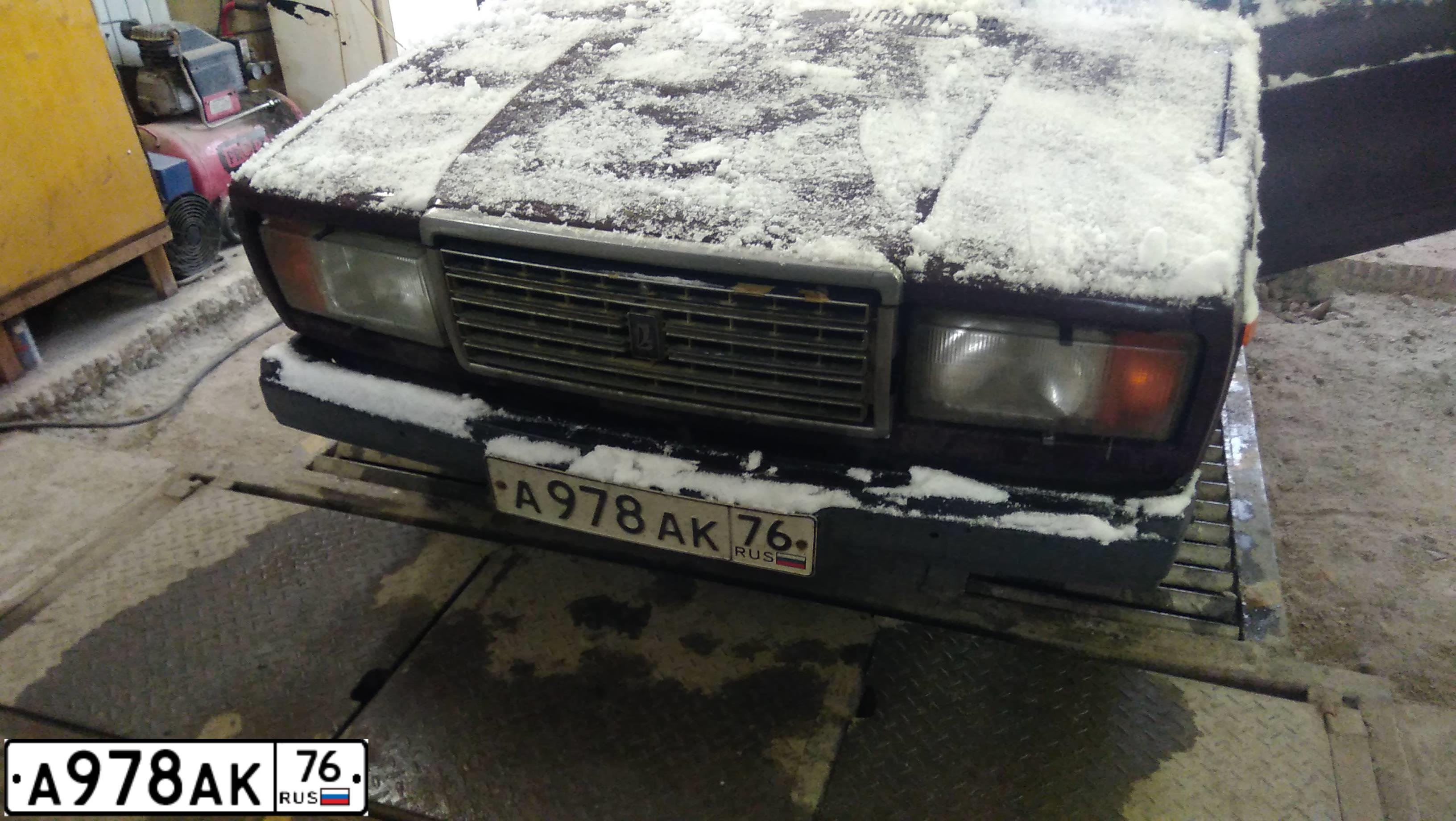 Фото автомобиля LADA 2107, 2007 — госномер А978АК76. Цвет: Красный