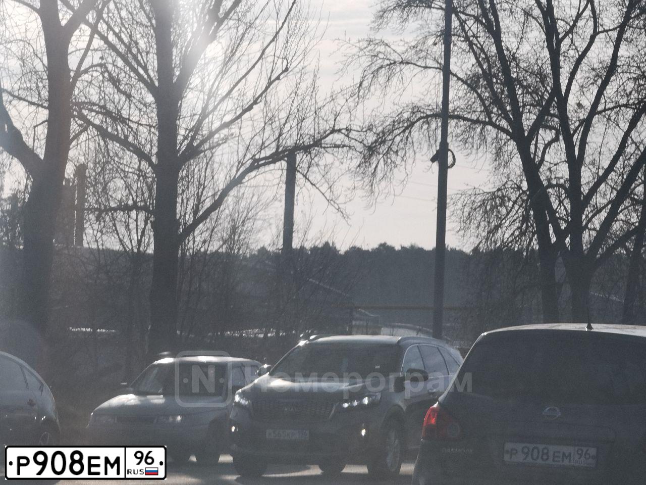 Фото автомобиля NISSAN QASHQAI, 2007 — госномер С343КМ196. Цвет: СЕРЫЙ