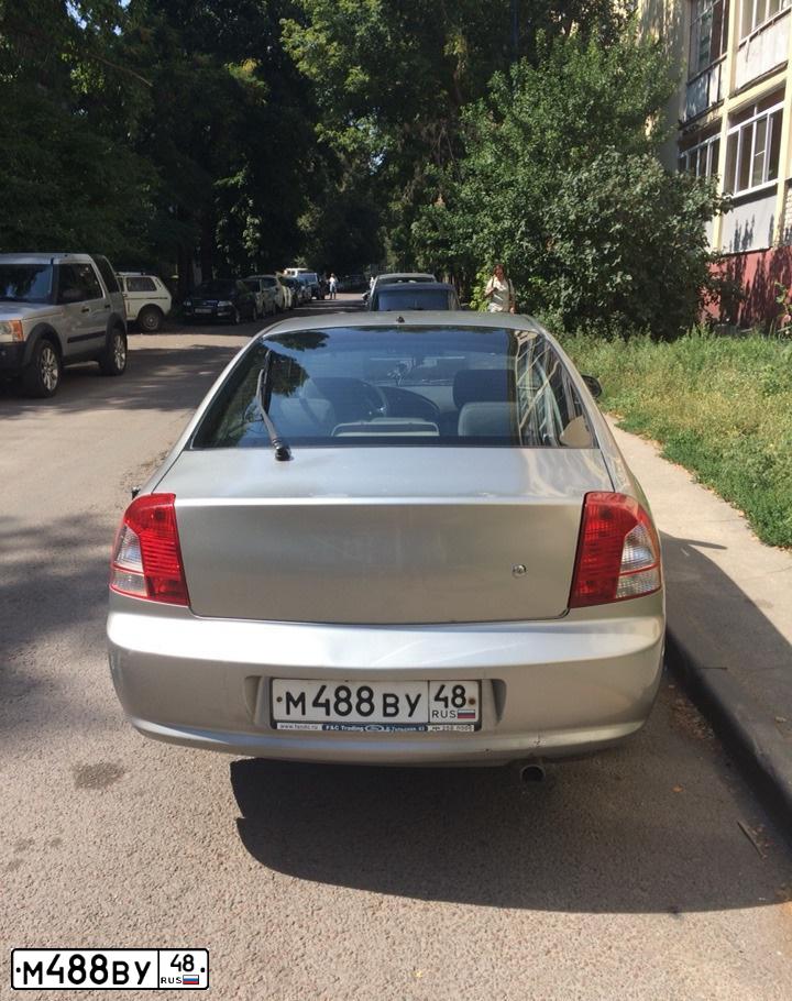 Фото автомобиля KIA SHUMA, 2003 — госномер Н384НН36. Цвет: Серебристый