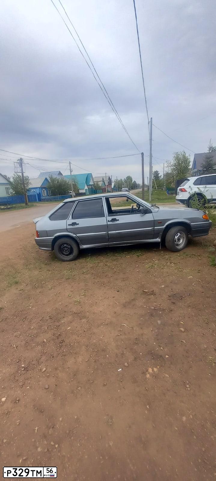 Фото автомобиля LADA 2114 SAMARA, 2007 — госномер Р329ТМ56. Цвет: СРЕДНИЙ СЕРО-ЗЕЛЕН МЕТ