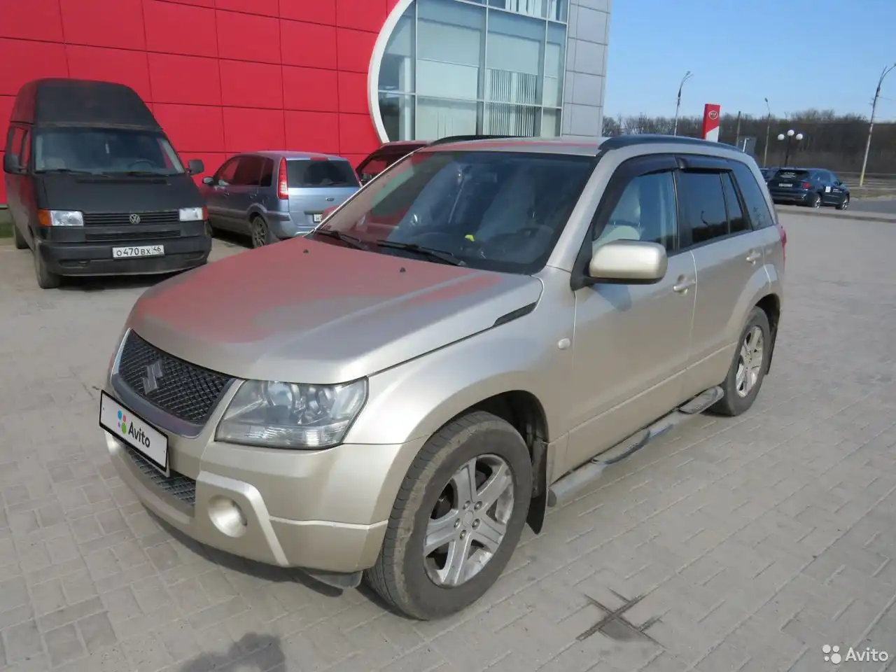 Фото автомобиля VOLKSWAGEN TRANSPORTER, 2000 — госномер О470ВХ46. Цвет: ЧЕРНЫЙ