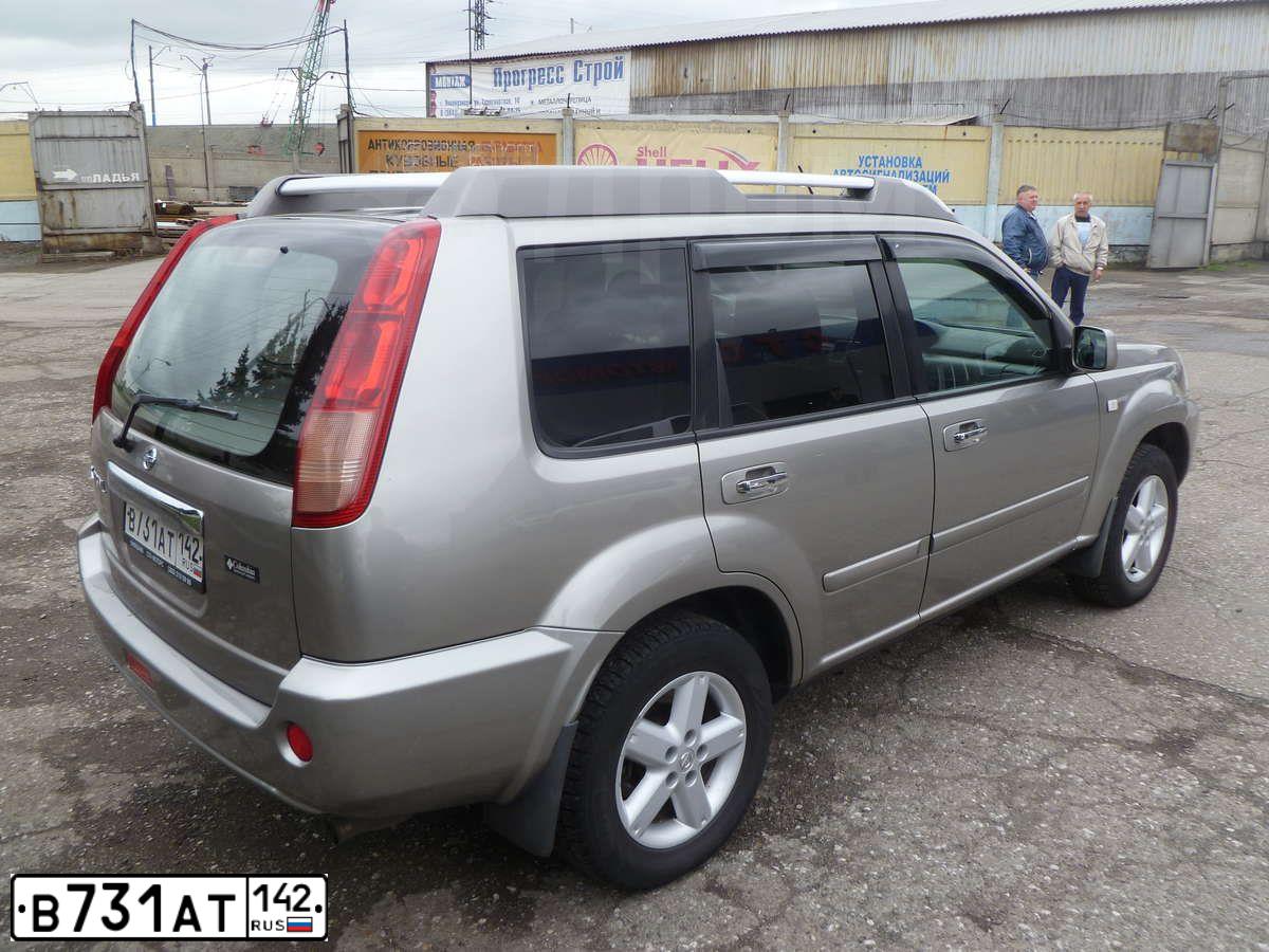 Фото автомобиля NISSAN X-TRAIL, 2006 — госномер В731АТ142. Цвет: СЕРЫЙ