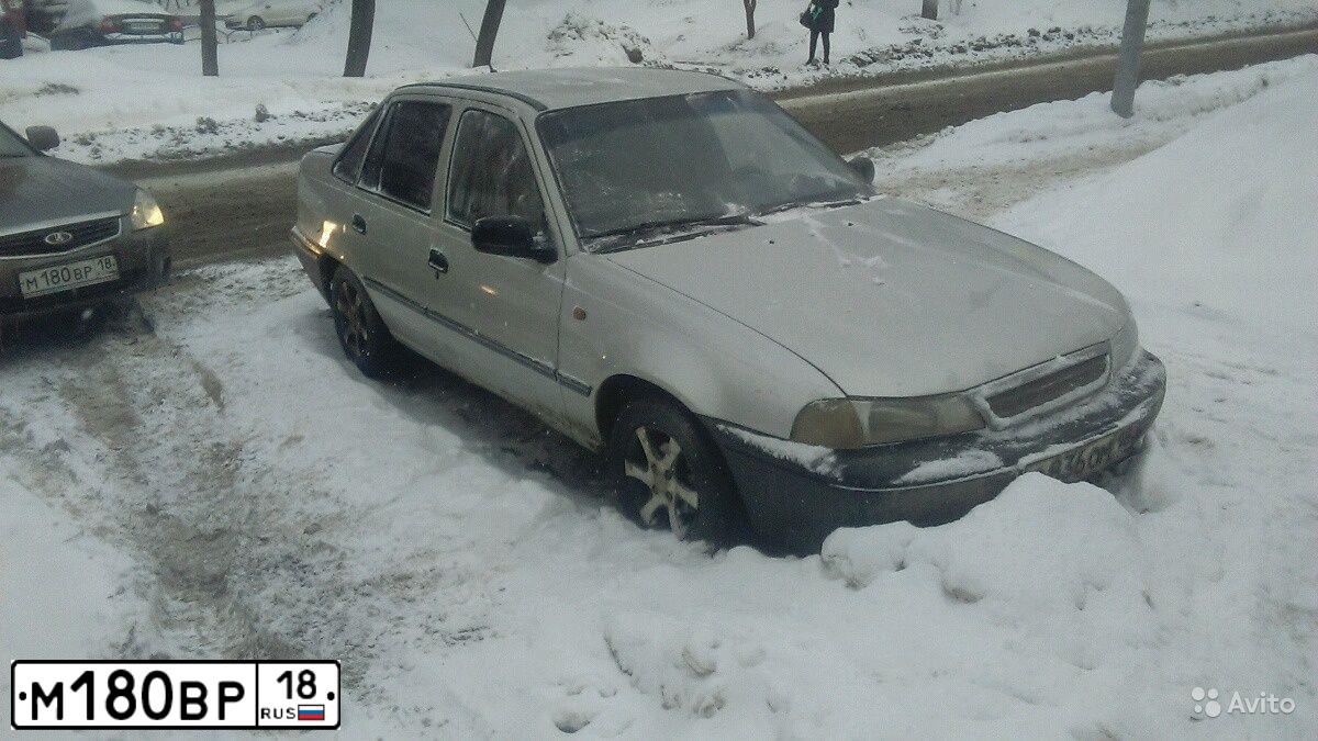 Фото автомобиля LADA 217030 LADA PRIORA, 2013 — госномер Т406СТ18. Цвет: СРЕДНИЙ СЕРО-ЗЕЛЕН МЕТ