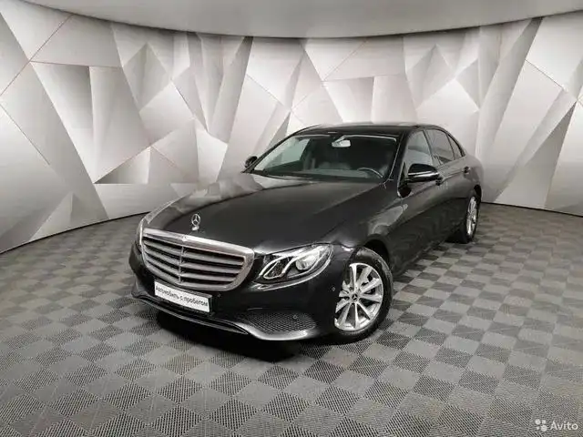 Фото автомобиля MERCEDES-BENZ E-CLASS, 2018 — госномер А868АУ252