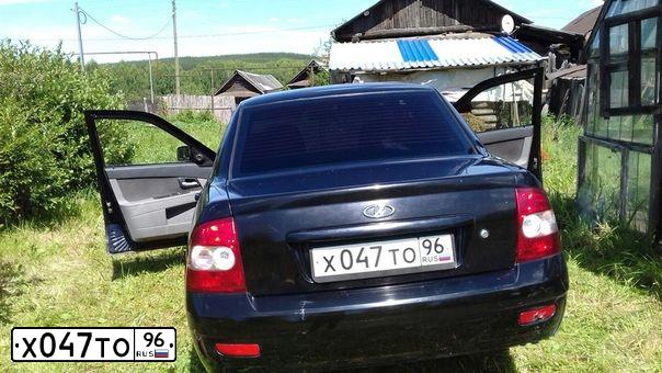 Фото автомобиля LADA 2170 PRIORA, 2007 — госномер Х047ТО96. Цвет: Сине-Черный