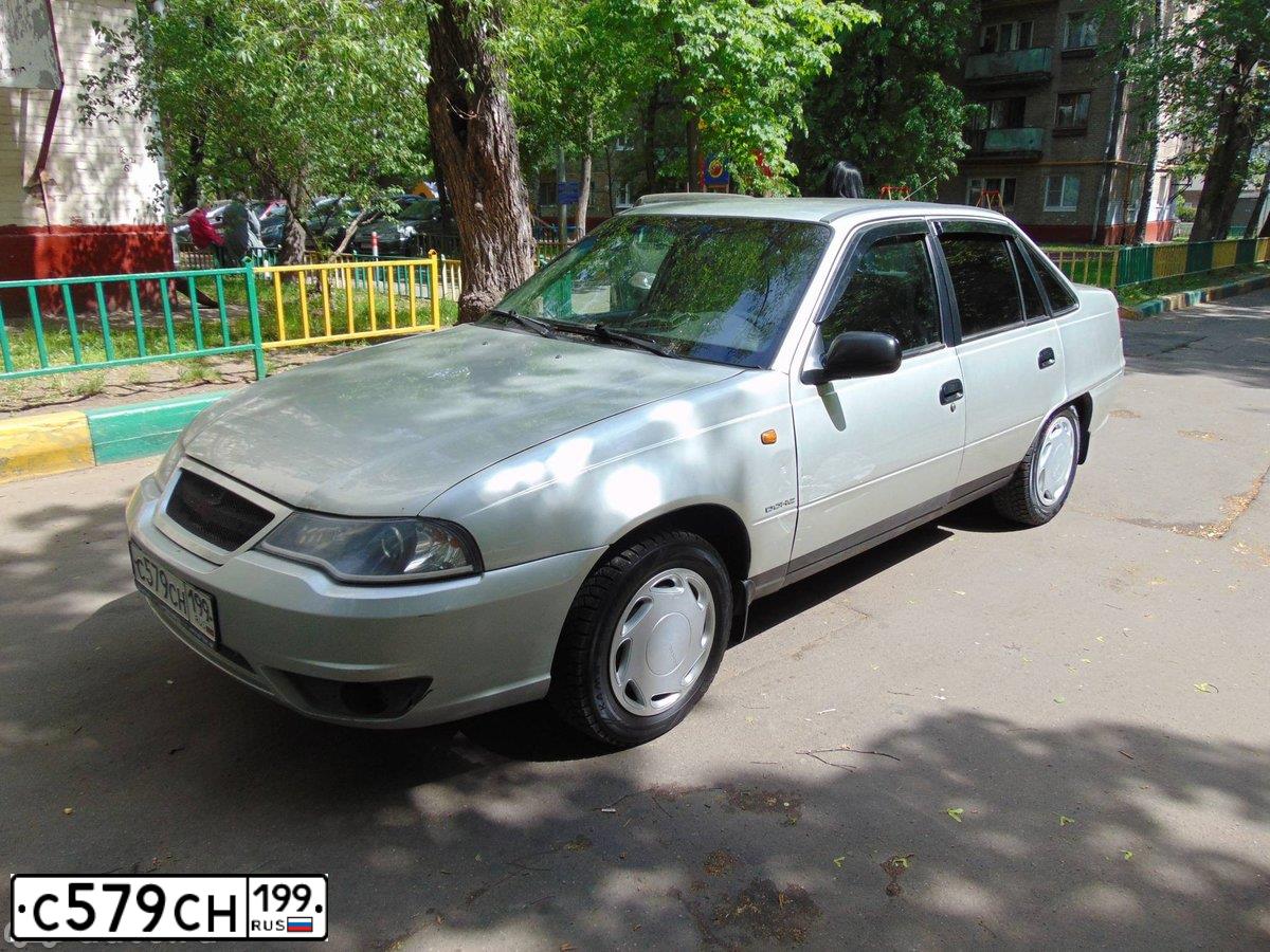 Фото автомобиля MAZDA CX-7, 2008 — госномер С579СР199. Цвет: ВИШНЕВЫЙ ТЕМНЫЙ