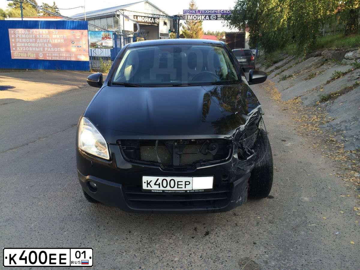 Фото автомобиля LADA 2107, 2007 — госномер К400ЕЕ01. Цвет: ЯРКО-БЕЛЫЙ