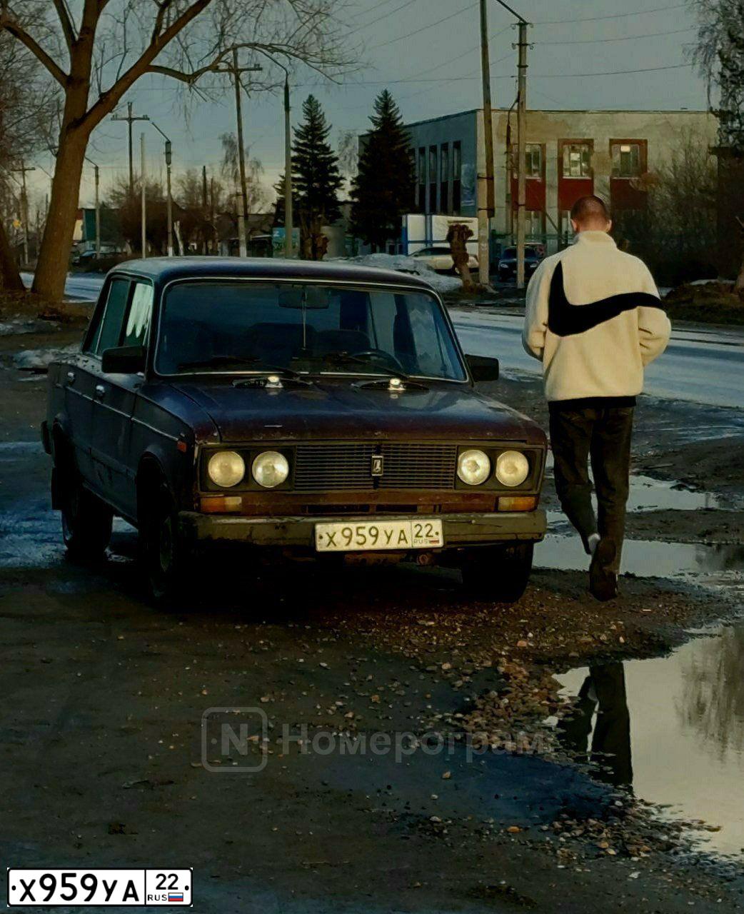 Фото автомобиля LADA 2106, 1997 — госномер Т200РХ22. Цвет: КОРИЧНЕВЫЙ
