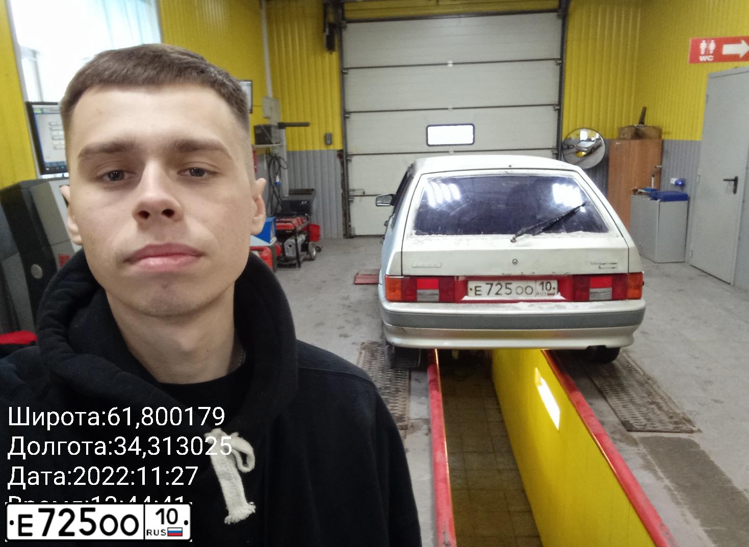 Фото автомобиля LADA 2114, 2006 — госномер Н845ЕТ10