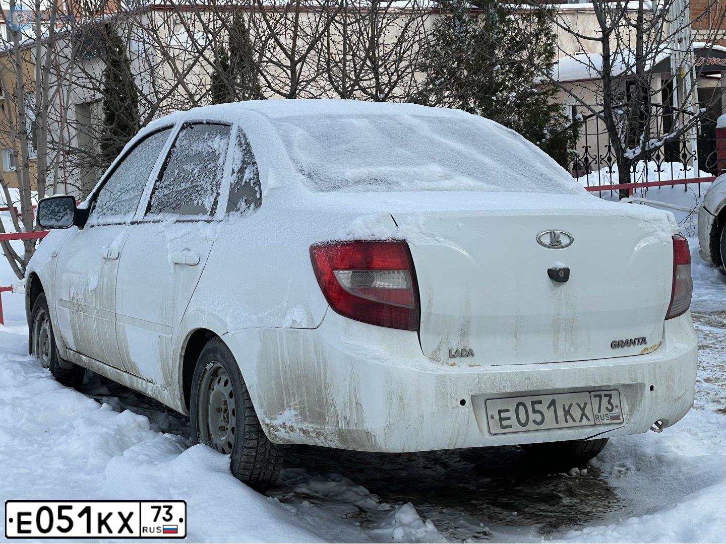 Фото автомобиля LADA 2190 GRANTA, 2013 — госномер Е051КХ73