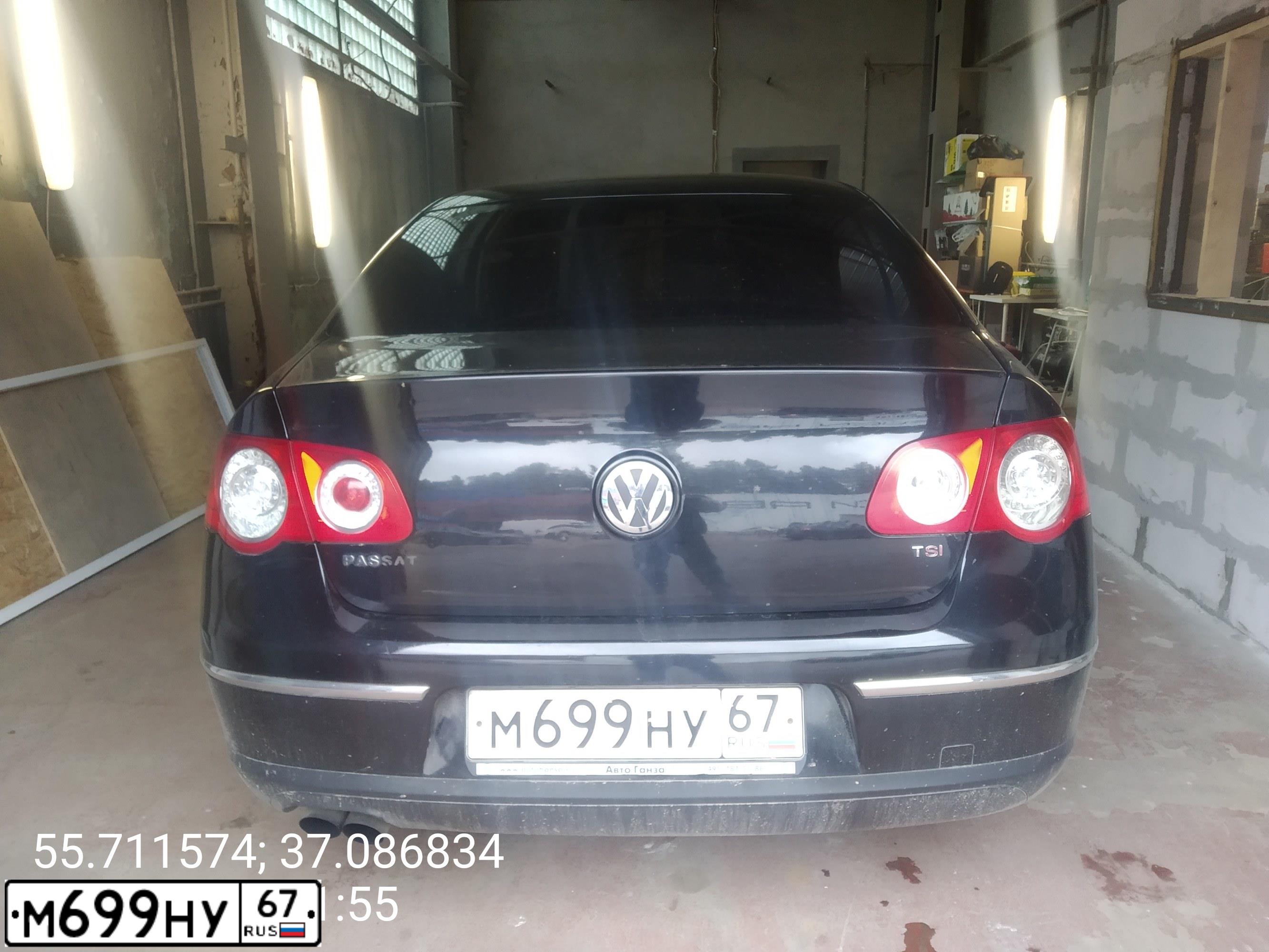 Фото автомобиля VOLKSWAGEN PASSAT, 2010 — госномер Р618НР30. Цвет: ЧЕРНЫЙ
