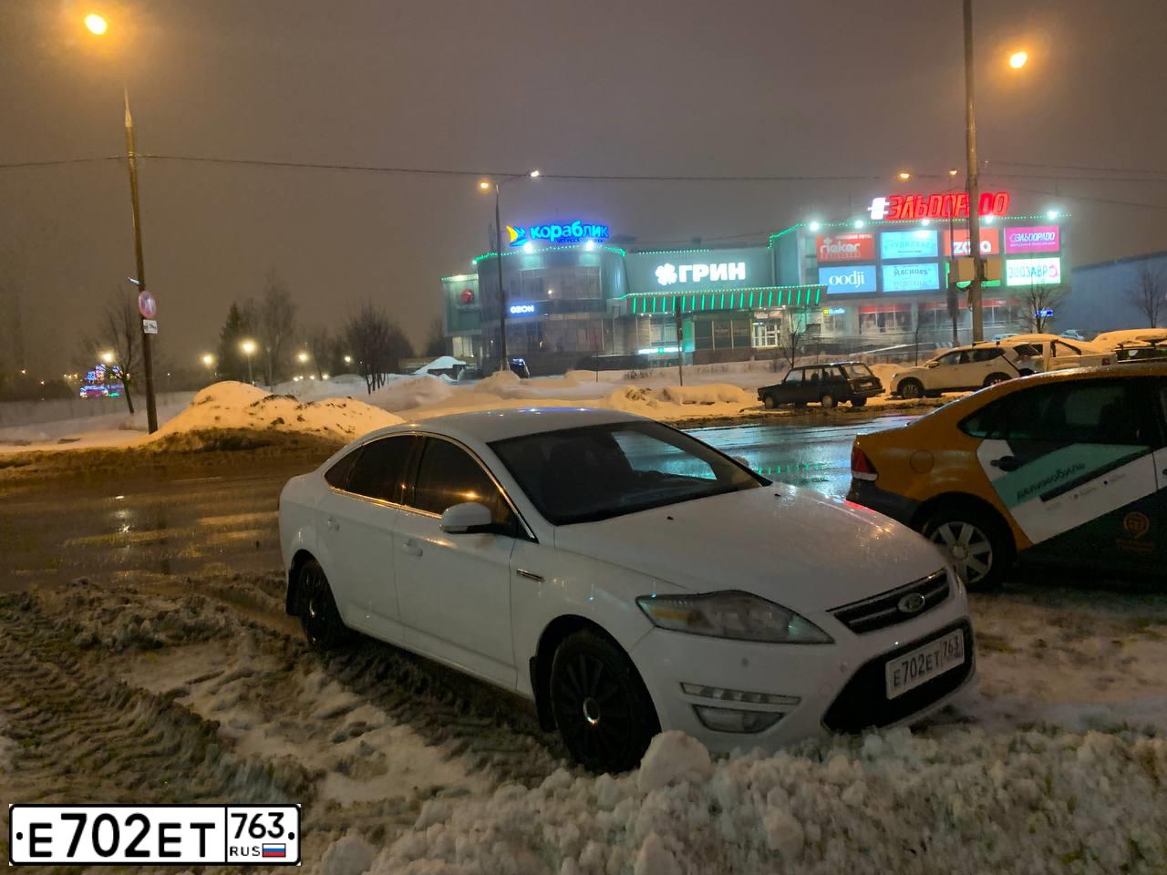 Фото автомобиля FORD MONDEO, 2011 — госномер У735ОЕ71. Цвет: Белый