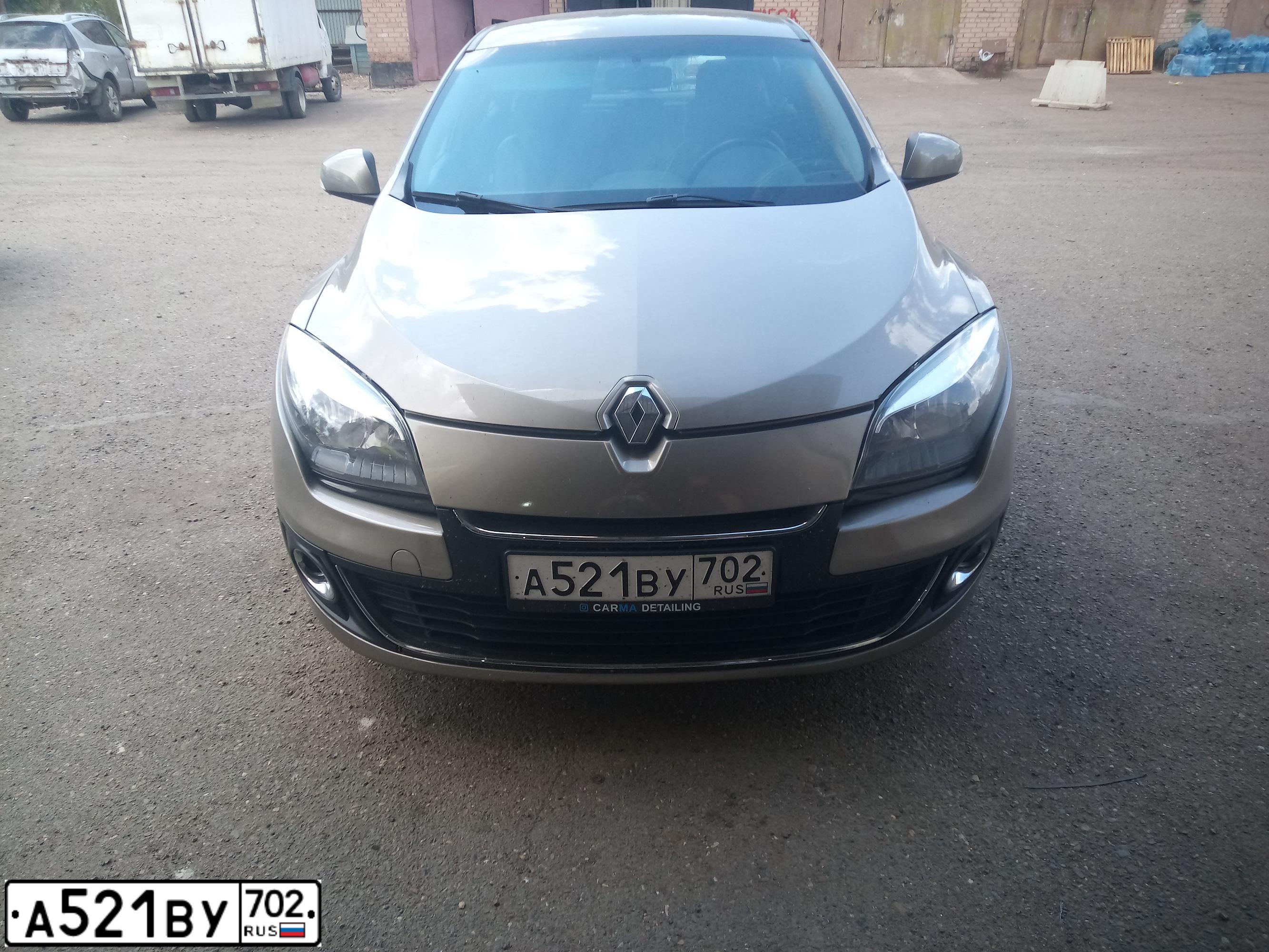 Фото автомобиля RENAULT MEGANE, 2012 — госномер А976РР156