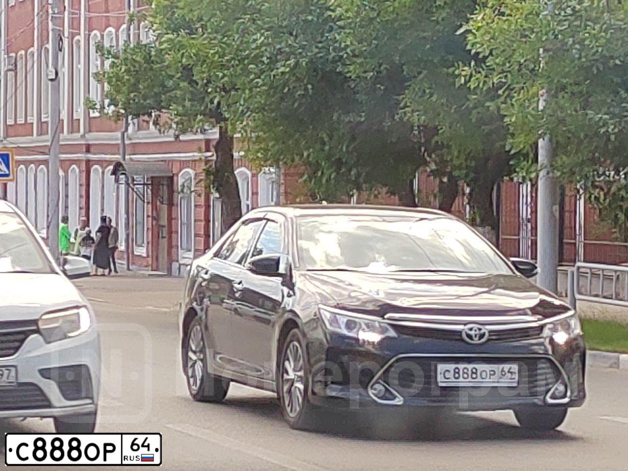 Фото автомобиля SKODA OCTAVIA, 2004 — госномер А194ОХ164. Цвет: СЕРЫЙ