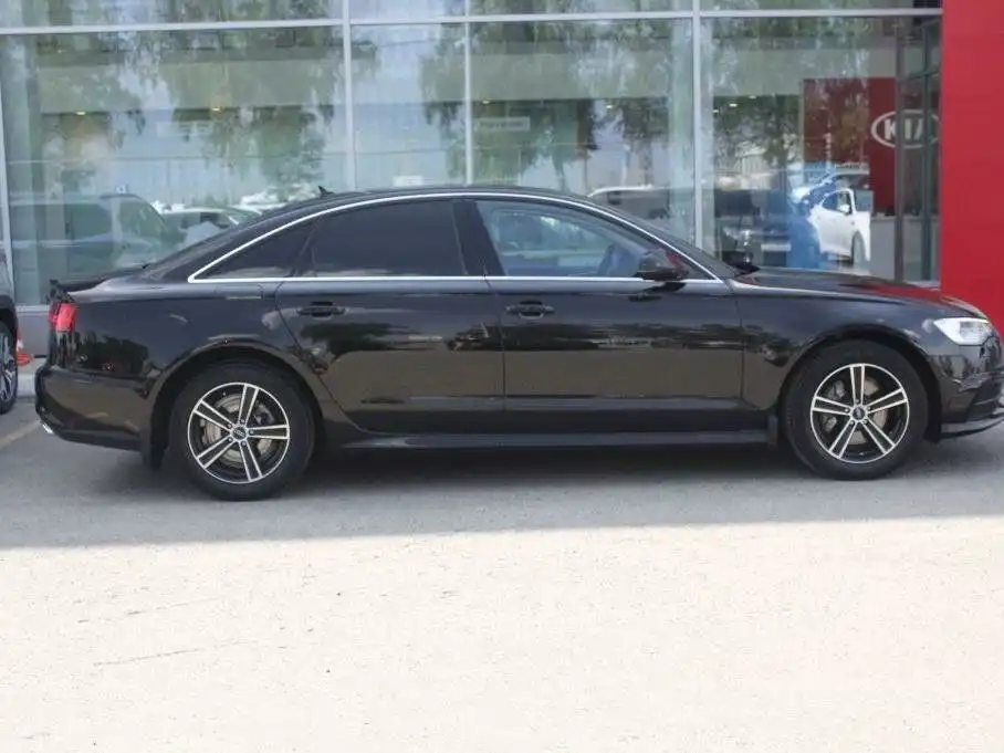 Фото автомобиля HONDA ACCORD, 1999 — госномер К911ТН152. Цвет: Серебристый