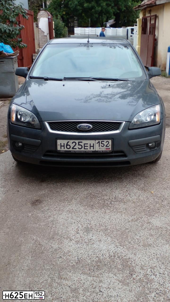 Фото автомобиля FORD FOCUS, 2007 — госномер Н625ЕН152. Цвет: ТЕМНО-СЕРЫЙ