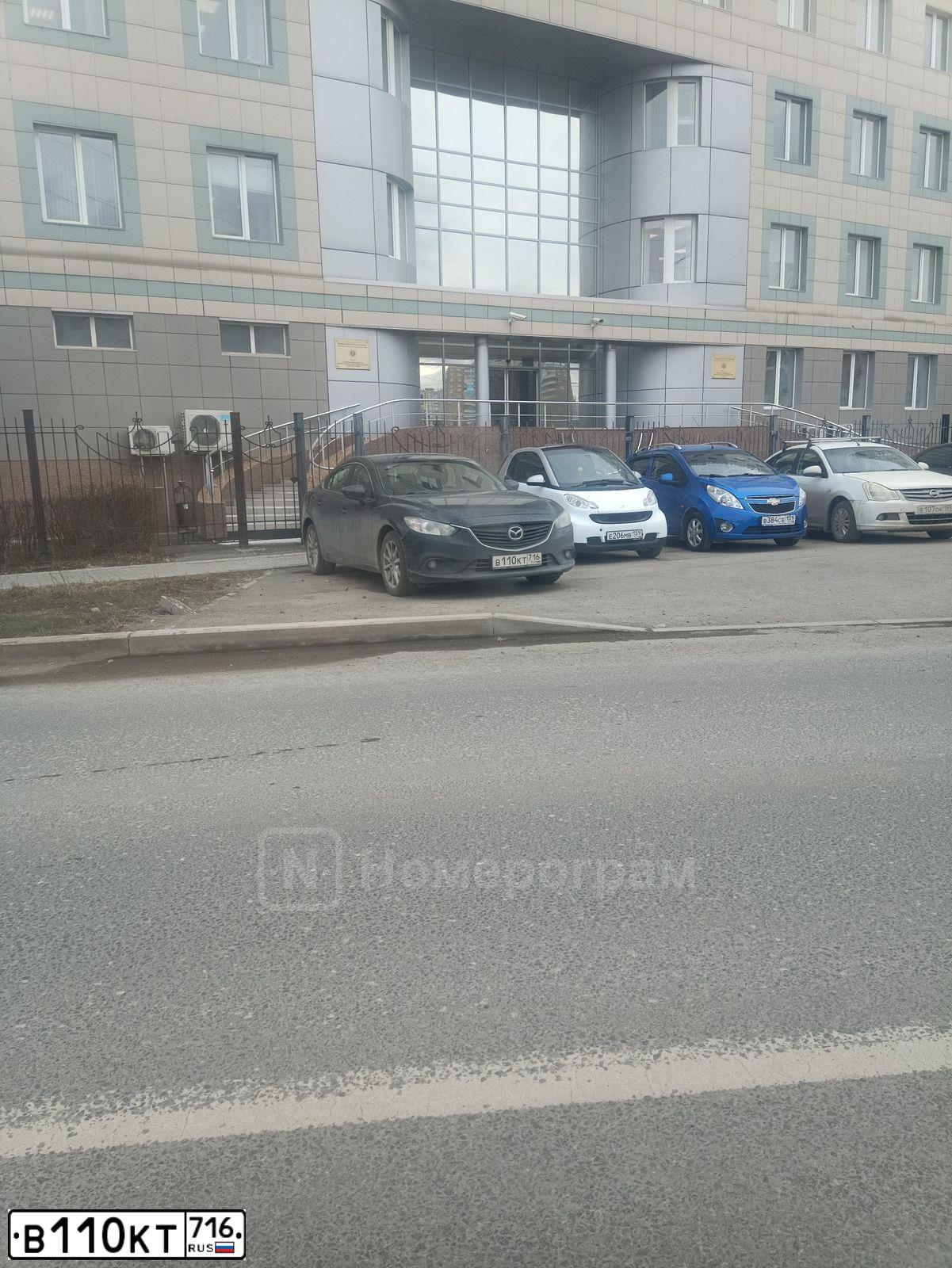 Фото автомобиля UAZ 3741, 2010 — госномер А947АА21. Цвет: БЕЛАЯ НОЧЬ