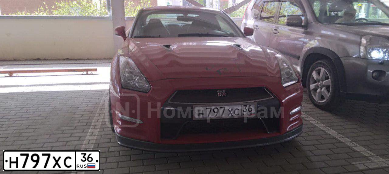 Фото автомобиля NISSAN GT-R, 2012 — госномер Р035СС126