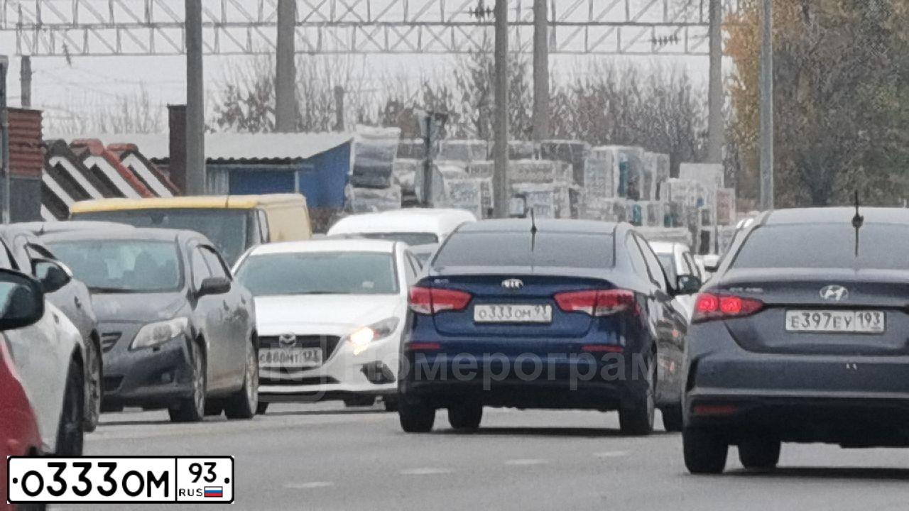 Фото автомобиля KIA RIO, 2016 — госномер О333ОМ93. Цвет: синий